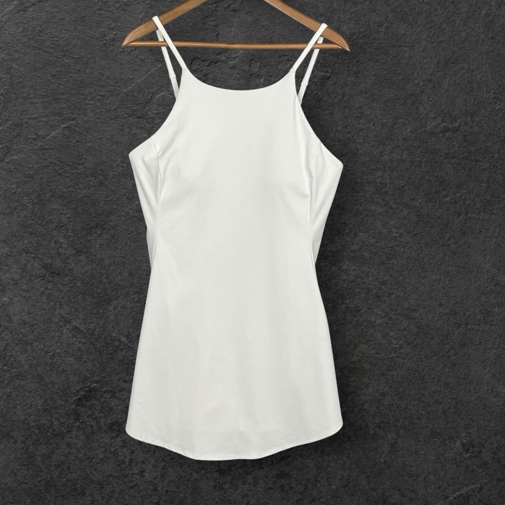 Old Navy Tennis Pickleball Activewear Dress Size L 2-in-1 Shorts Pocket Sporty
